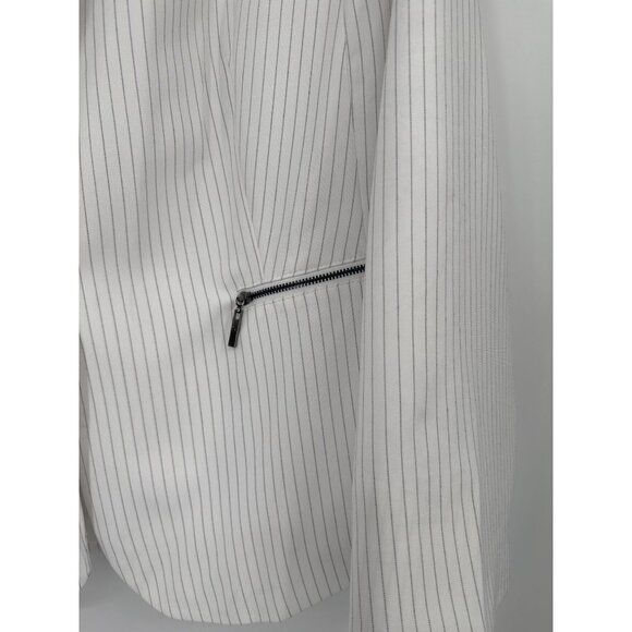Le Suit Womens White Pinstripe Blazer Jacket size 20W plus Zipper Pockets - Picture 4 of 9